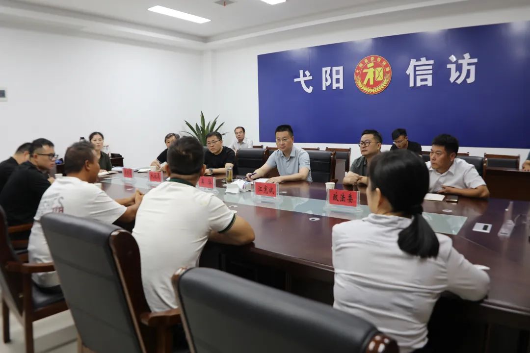 吴华接待来访群众：全力抓好移交信访件办理工作 用心用情解决群众急难愁盼